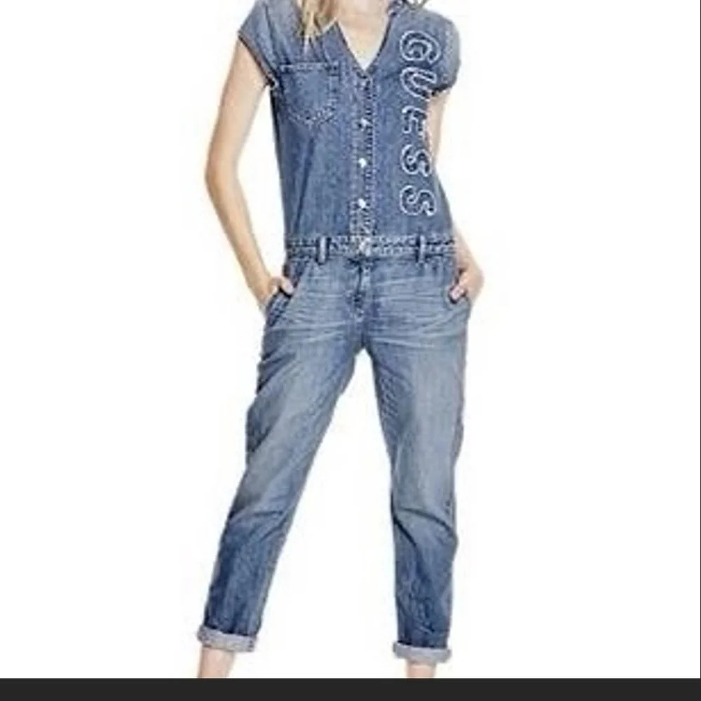 GUESS Women's Blue Jeans